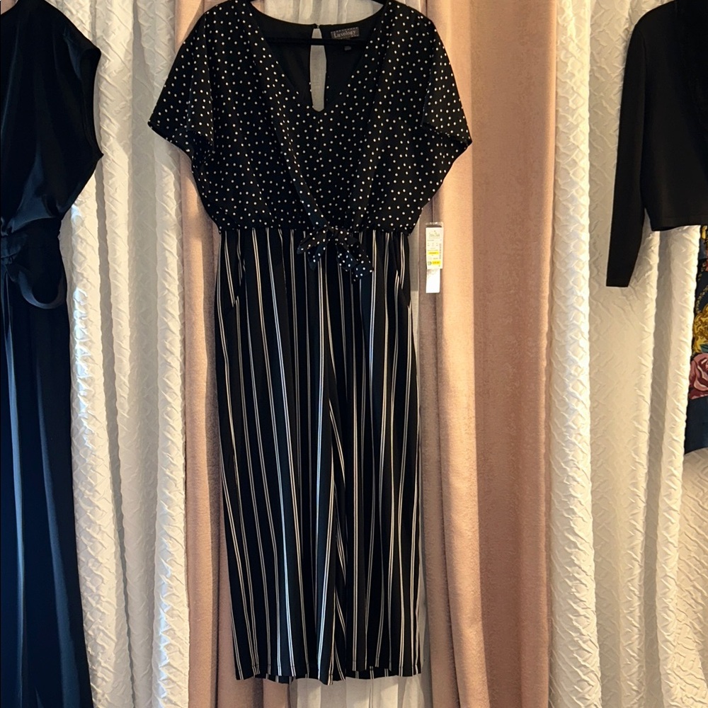 NWT Luxology Size 10 Ankle Length Jumper